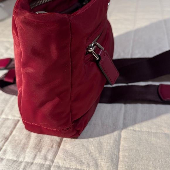 Marc Jacobs Crossbody
Merlot - Picture 4 of 8
